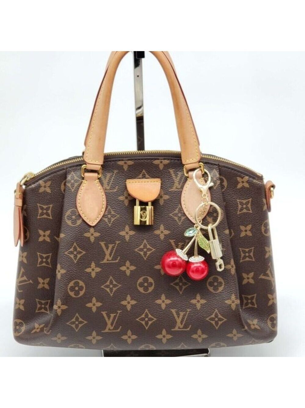 LV Gold Padlock 🔑 Authentic Louis Vuitton Charm + Unbranded Cherry Keychain - Picture 7 of 7